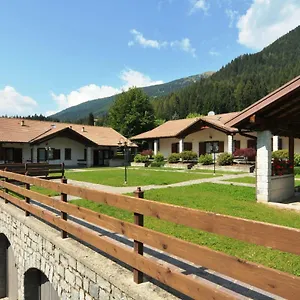 Cirese Aparthotel