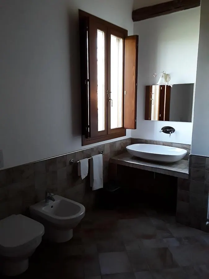 Hotel Mu & Mu Borgoforte 0*,  Italia